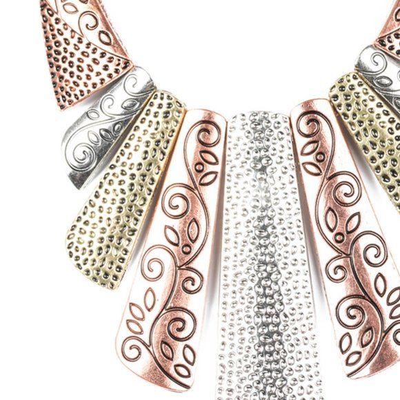 NWT multi metal mane necklace and earring set - Picture 3 of 3